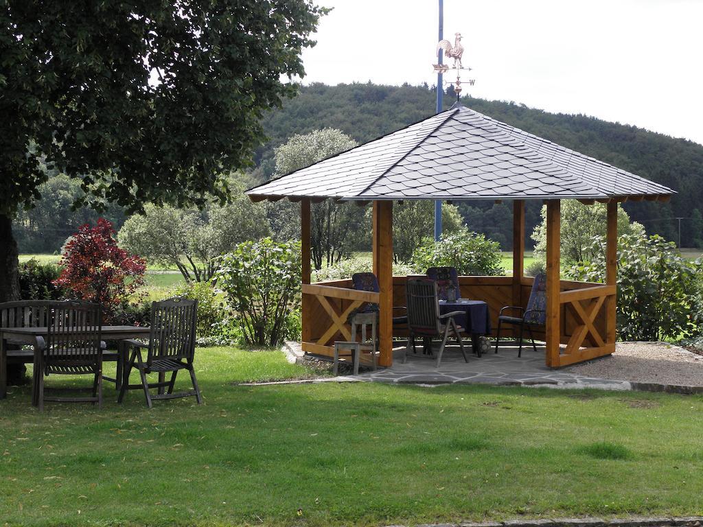Pension-Saxler Neichen Exterior photo